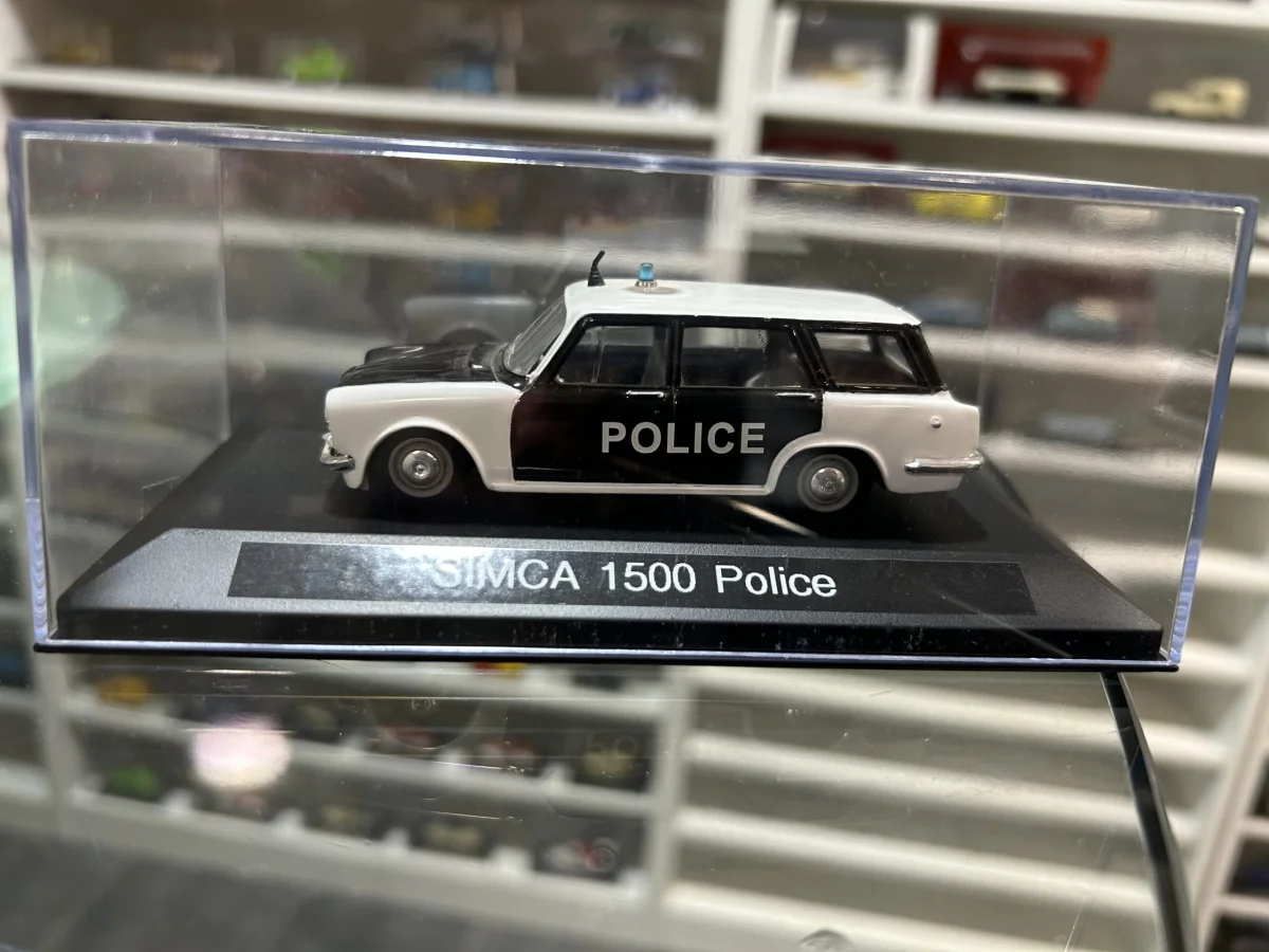 Simca 1500 Police 1/43 - pieces Vins Rouges Harmonieux pour Chaque Occasion
