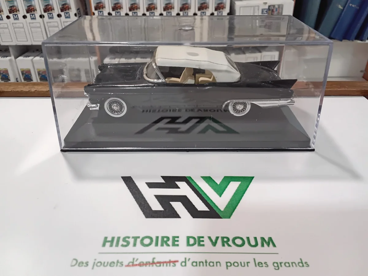 Cadillac Eldorado Biarritz 1957 Noire Solido 1/43 - Vins Rouges Yvelines Harmonieux pour Chaque Occasion
