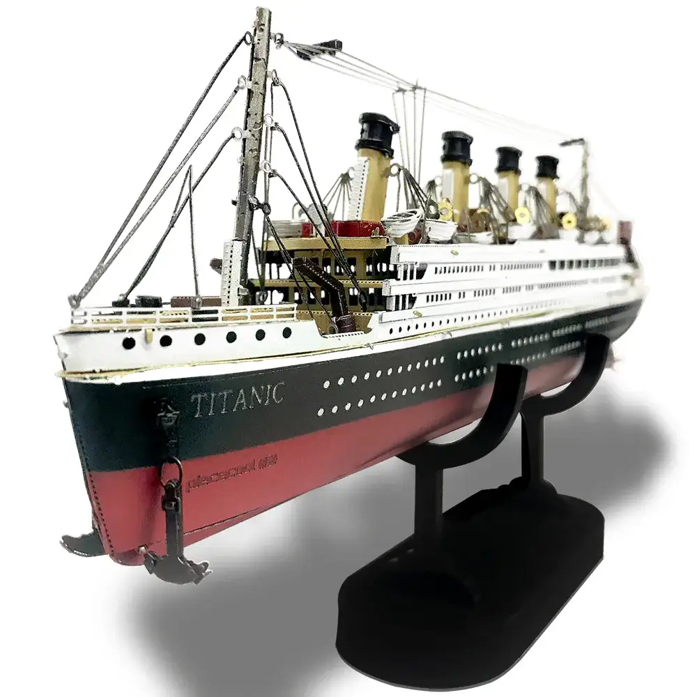 Puzzle Métal 3D Bateau Titanic - Boutique Bébé en Ligne : Soins, Jouets et Articles Maison Puzzle pour enfant 3D 105 Pièces en forme de bateau de guerre