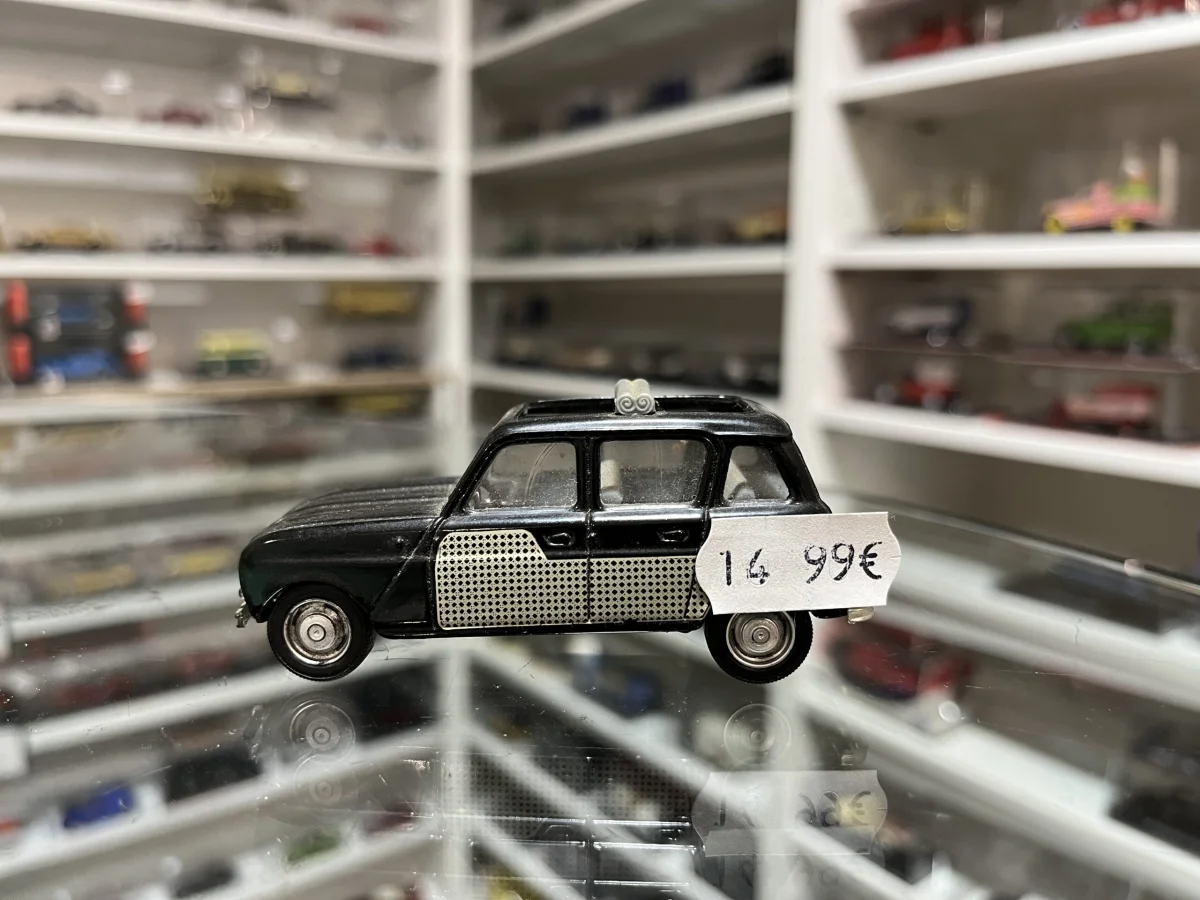 Renault CADILLAC 4L Parisienne 1964 Solido 1/43 - Vins Rouges Harmonieux pour Chaque Occasion