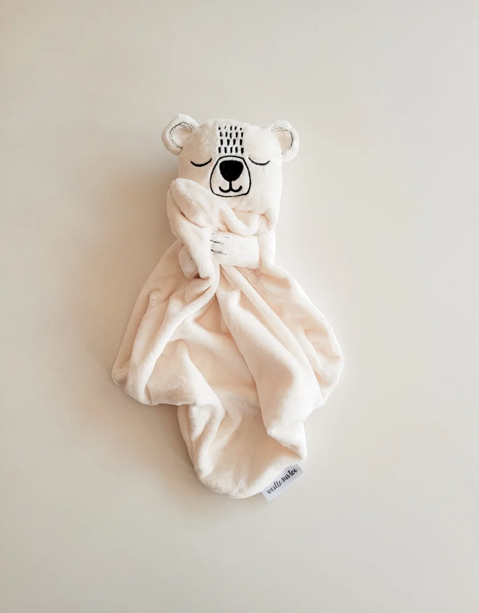 Doudou Ours polaire - Boris - Veille sur toi - Boutique Maman & Bébé – Produits Essentiels au Quotidien Produits AMP Diapers | Minis Humains