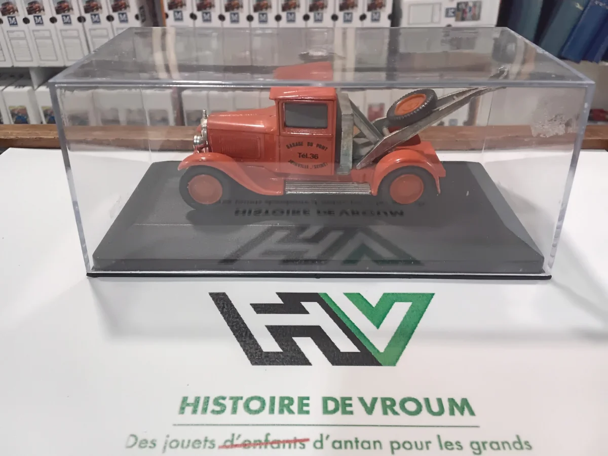 Citroën C4F 1930 1/43 Solido - Vins Rouges Harmonieux pour Chaque Occasion Solido twingo d'occasion - Collection - leboncoin