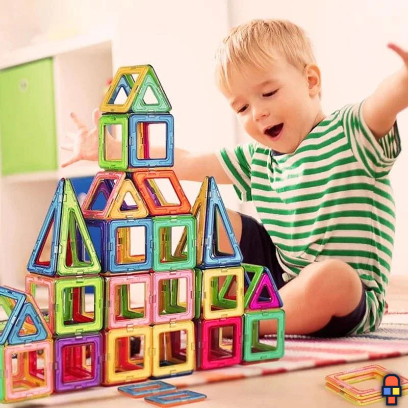 Jeu de construction magnétique | MagnétiKids™ - Boutique Bébé en Ligne : Aventures Soins, Jouets et Articles Maison