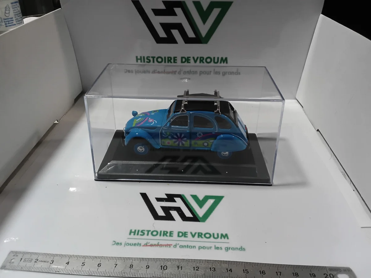 Citroën 2CV 1/36 Avis Bleu Welly - Vins Rouges Harmonieux pour Chaque Occasion