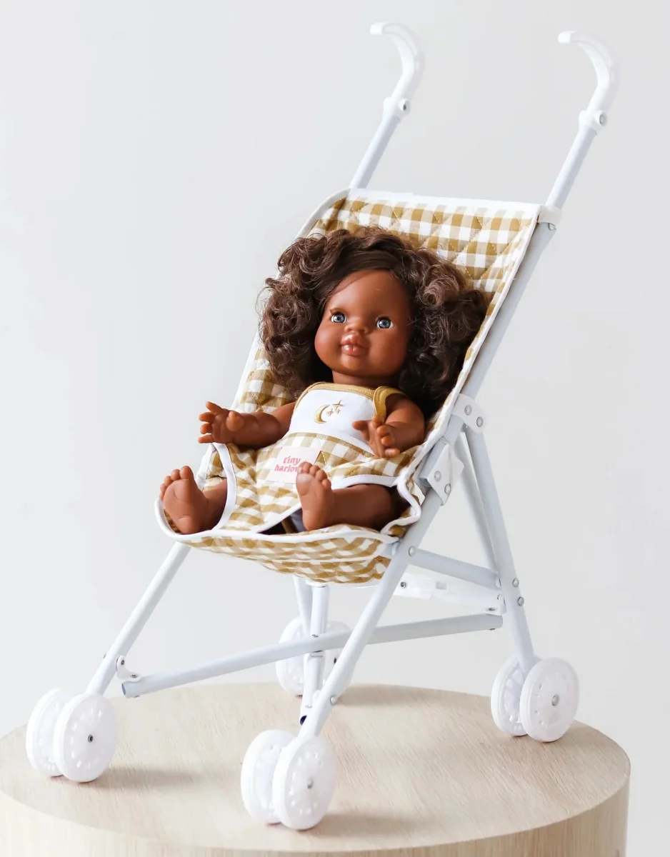 Poussette poupée Moutarde Harlow Boutique Maman Bébé Produits Essentiels Quotidien