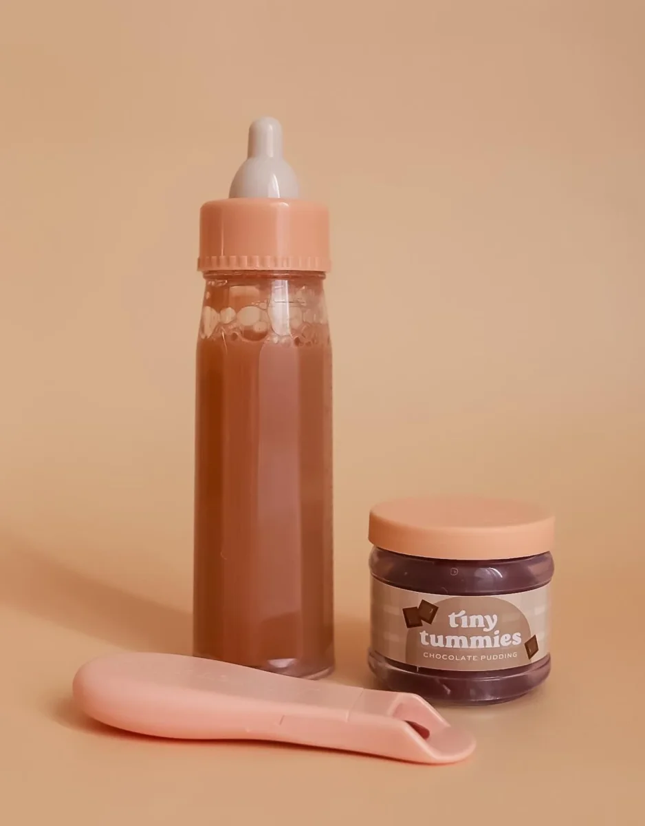 Ensemble pudding Tiny Tummies lait poupée Chocolat Harlow Boutique Maman Bébé Produits Essentiels Quotidien