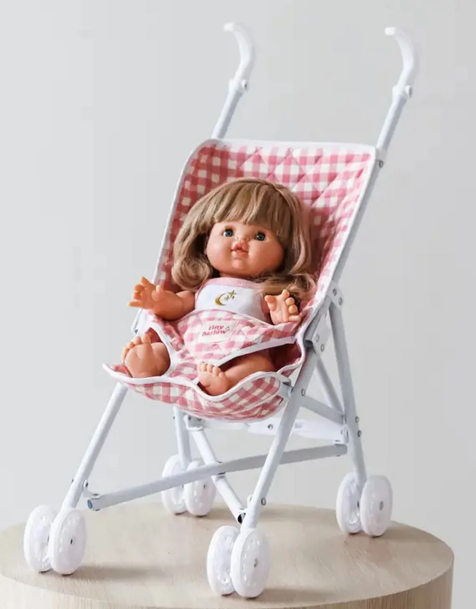 Poussette pour poupée - rose - Tiny Harlow - Boutique Maman & Bébé – Produits Essentiels au Quotidien Poussette canne pour poupée en vidéo