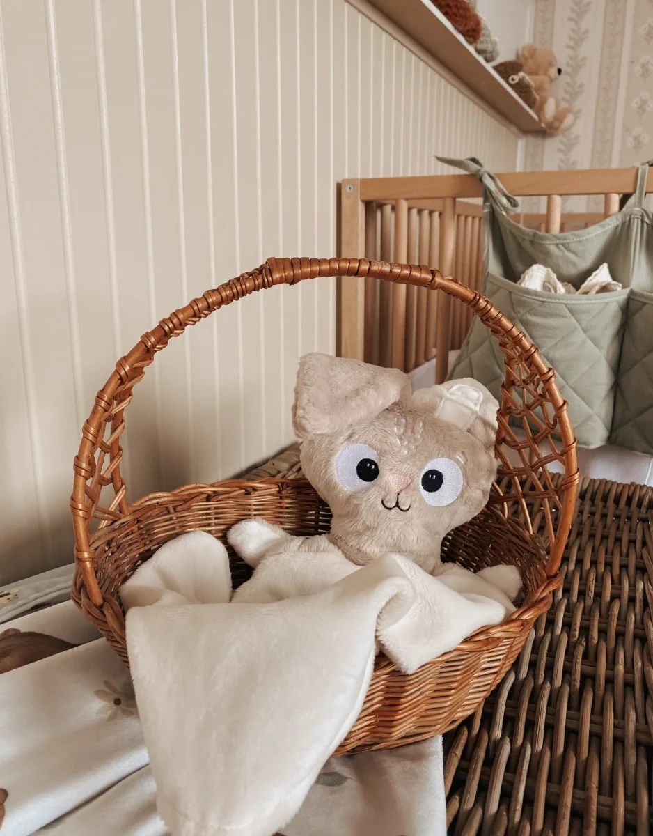 Marionnette cm Lapin avoine - Marcel - Veille sur toi - Boutique Maman & Bébé – Produits Essentiels au Quotidien