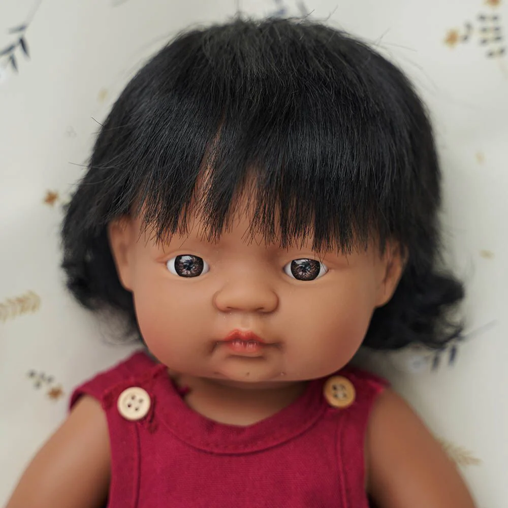 POUPÉE FILLE CHEVEUX BRUN FONCÉ 38 CM - Boutique Maman & Bébé – Produits Essentiels au Quotidien - {'count': 2, 'name': 'Kit'}
