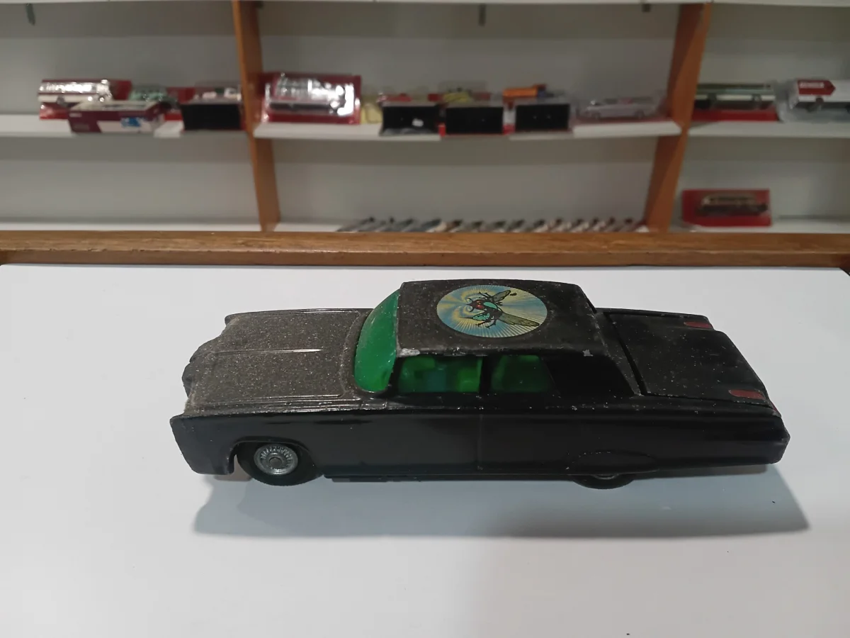 Corgi The Green Hornet’s Black Beauty 1/36 - Vins Rouges Harmonieux pour Chaque Occasion MPV