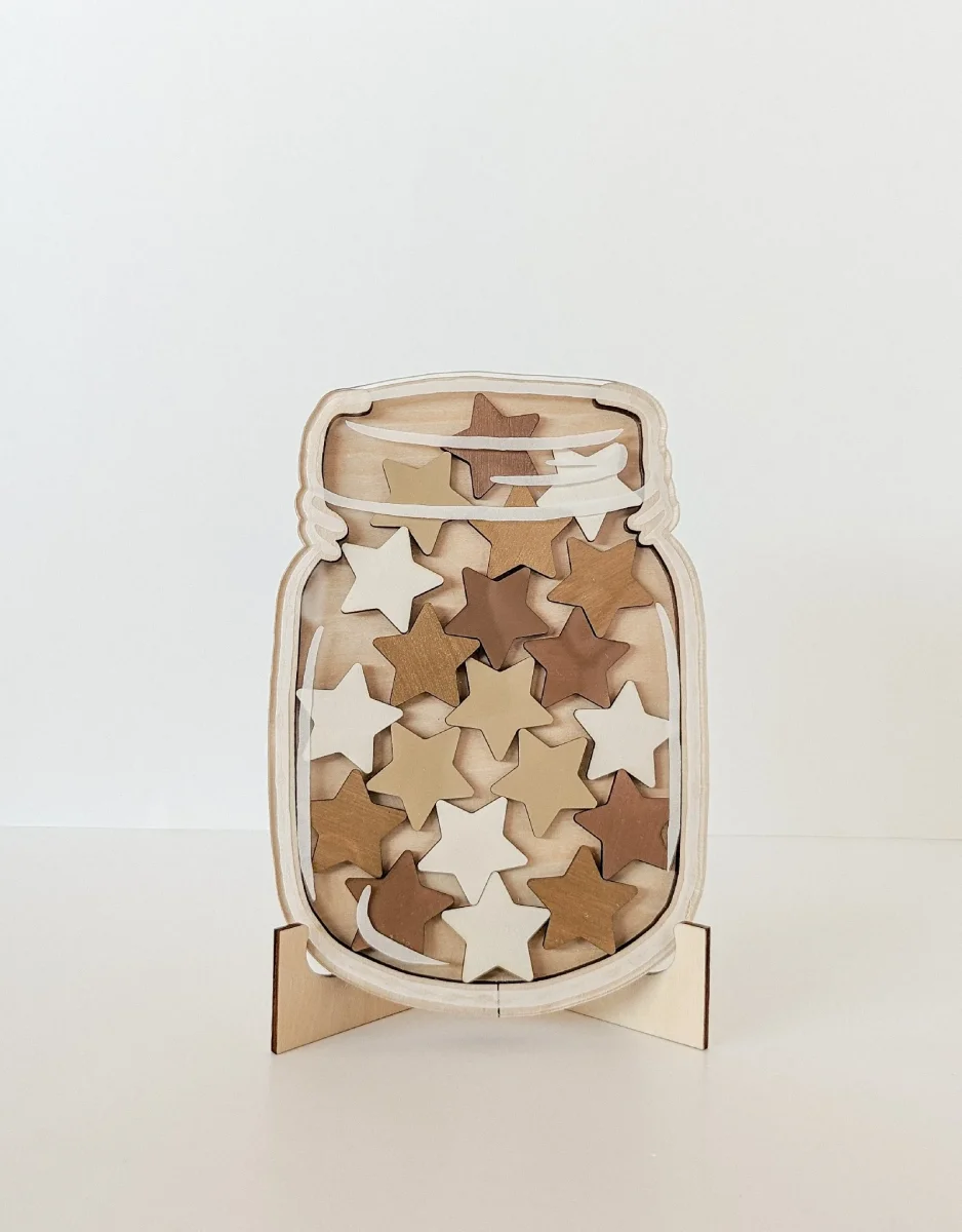 Pot Petit de récompenses avec jetons - Étoiles dorées - Les Zacôtés d'Émilie - Boutique Maman & Bébé – Produits Essentiels au Quotidien