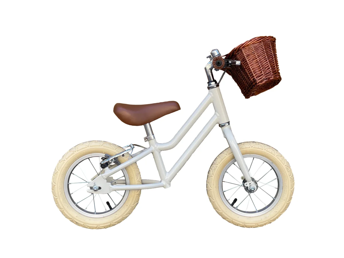 Vélo Enfant Draisienne Voltaire Expériences Mémorables Extérieur