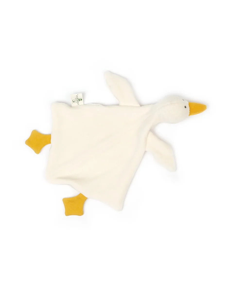 Doudou biologique avec hochet - Oie sauvage Fritzi - Nanchen Natur - Boutique Maman & Bébé – Produits Essentiels au Quotidien doudou hochet lion rouge couché BEBE CONFORT