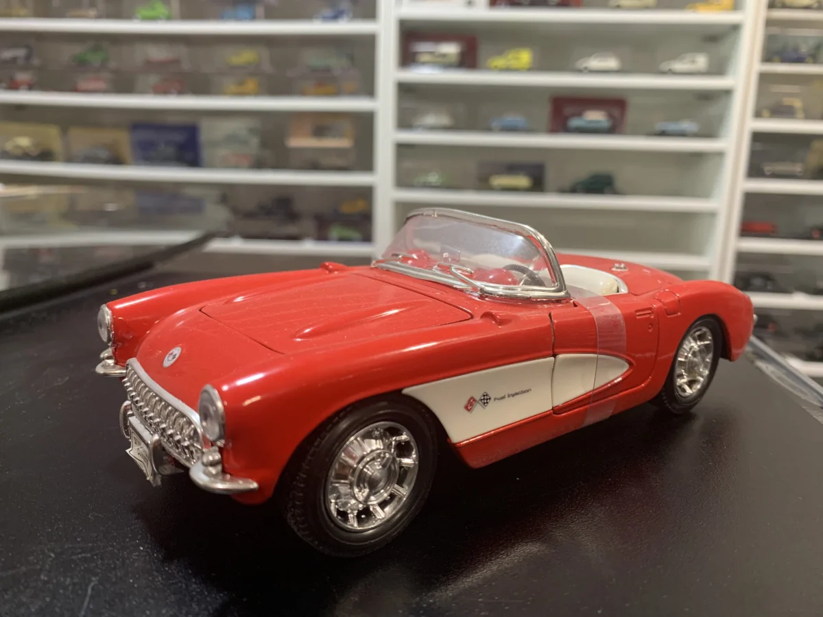 Chevrolet Corvette Welly 1/24 Vins Rouges Harmonieux Occasion