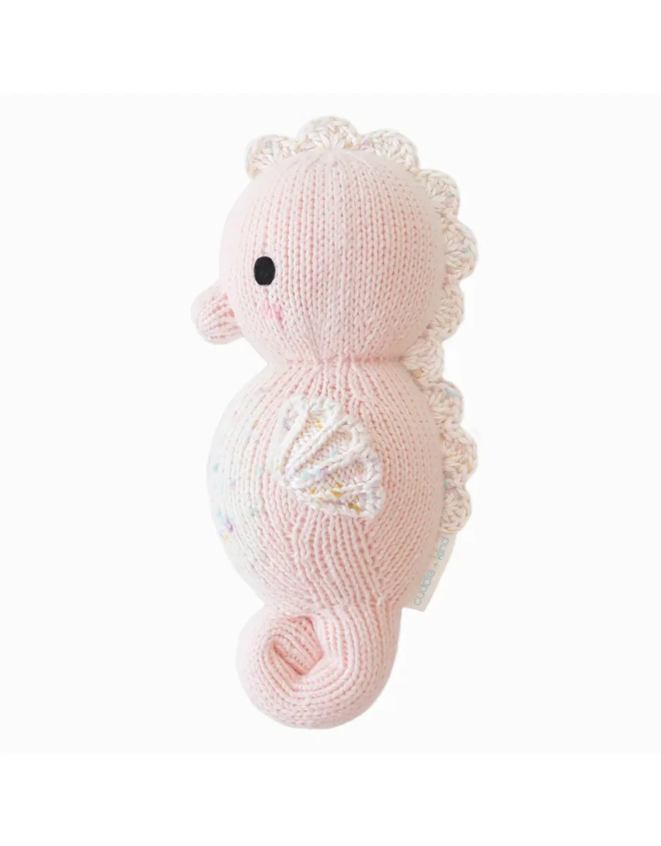 Peluche - Bébé Hippocampe 7" - Rose Poudre - Cuddle + kind - Boutique Maman & Bébé – Produits Essentiels au Quotidien - {'count': 2, 'name': 'Mer'}