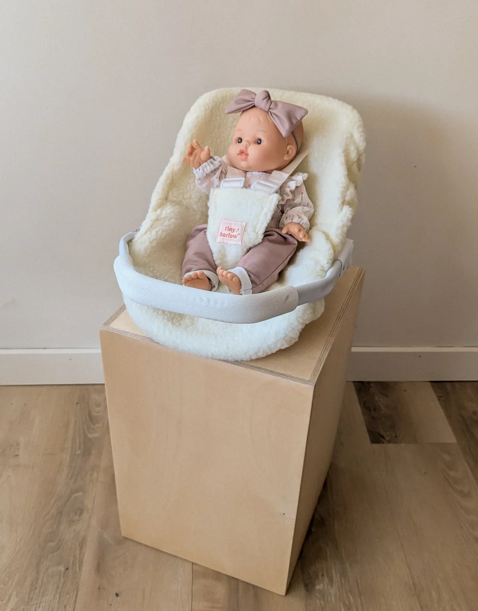 Coquille poupée Sherpa Harlow Boutique Maman Bébé Produits Essentiels Quotidien