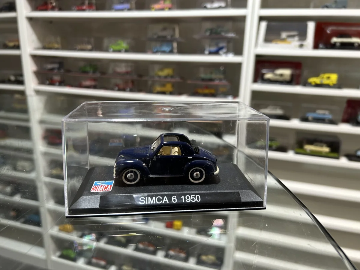 Simca 6 1950 1/43 - Vins Rouges Harmonieux pour Chaque Occasion Archives des Echelle 1/43 - Boutique d'objets de collection - Neuf et  occasion